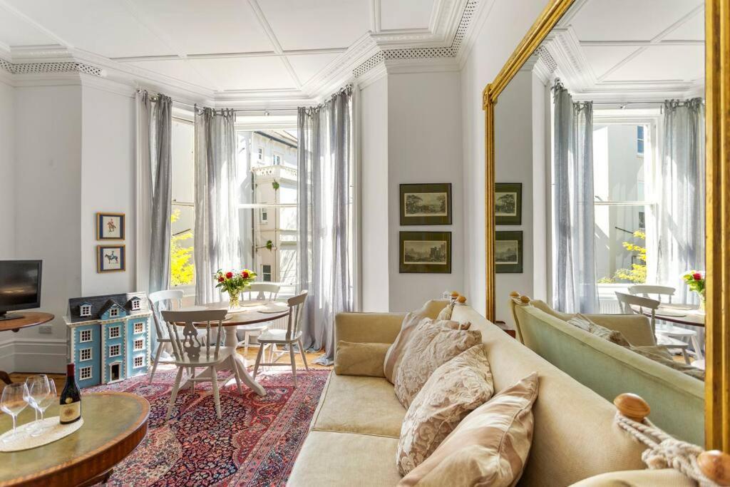 Luxurious Victorian, A Few Minutes From The Beach - Sleeps 2 Adults And Up To 3 Children Apartment St Leonards-on-Sea Екстериор снимка
