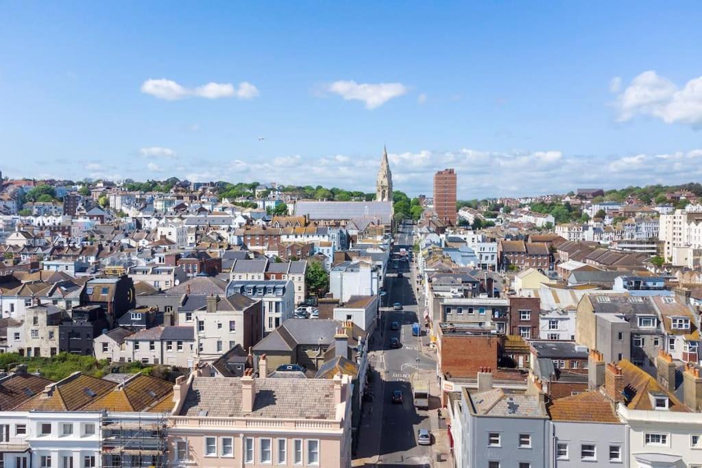 Luxurious Victorian, A Few Minutes From The Beach - Sleeps 2 Adults And Up To 3 Children Apartment St Leonards-on-Sea Екстериор снимка