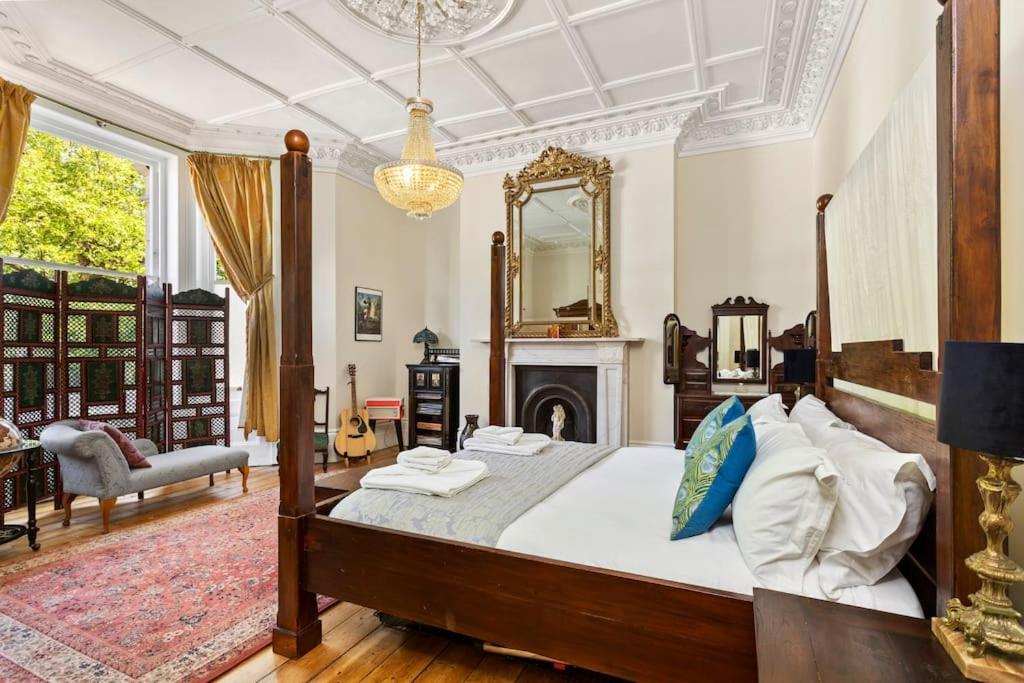 Luxurious Victorian, A Few Minutes From The Beach - Sleeps 2 Adults And Up To 3 Children Apartment St Leonards-on-Sea Екстериор снимка